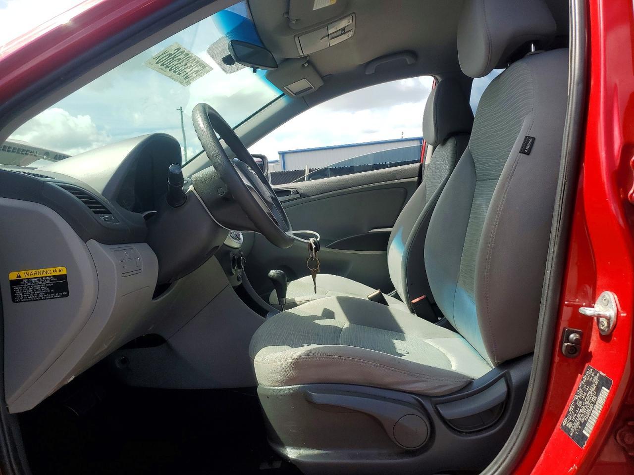 2016 Hyundai Accent Se - Фото 7