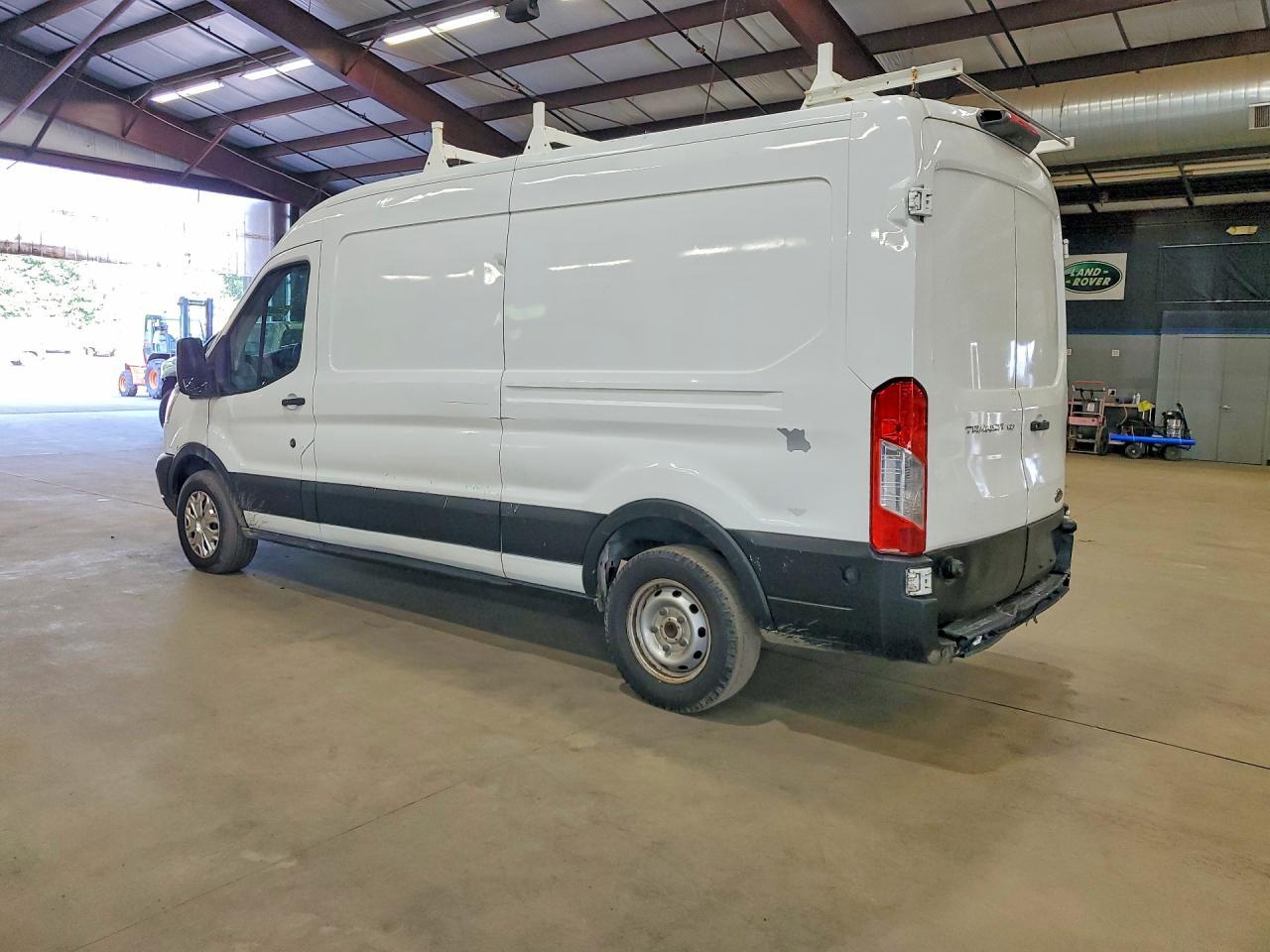 2018 Ford Transit T-150 - Фото 2