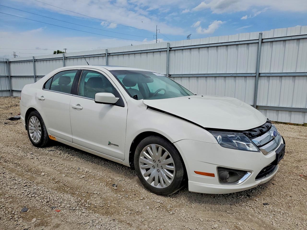 2012 Ford Fusion Hybrid - Image 4