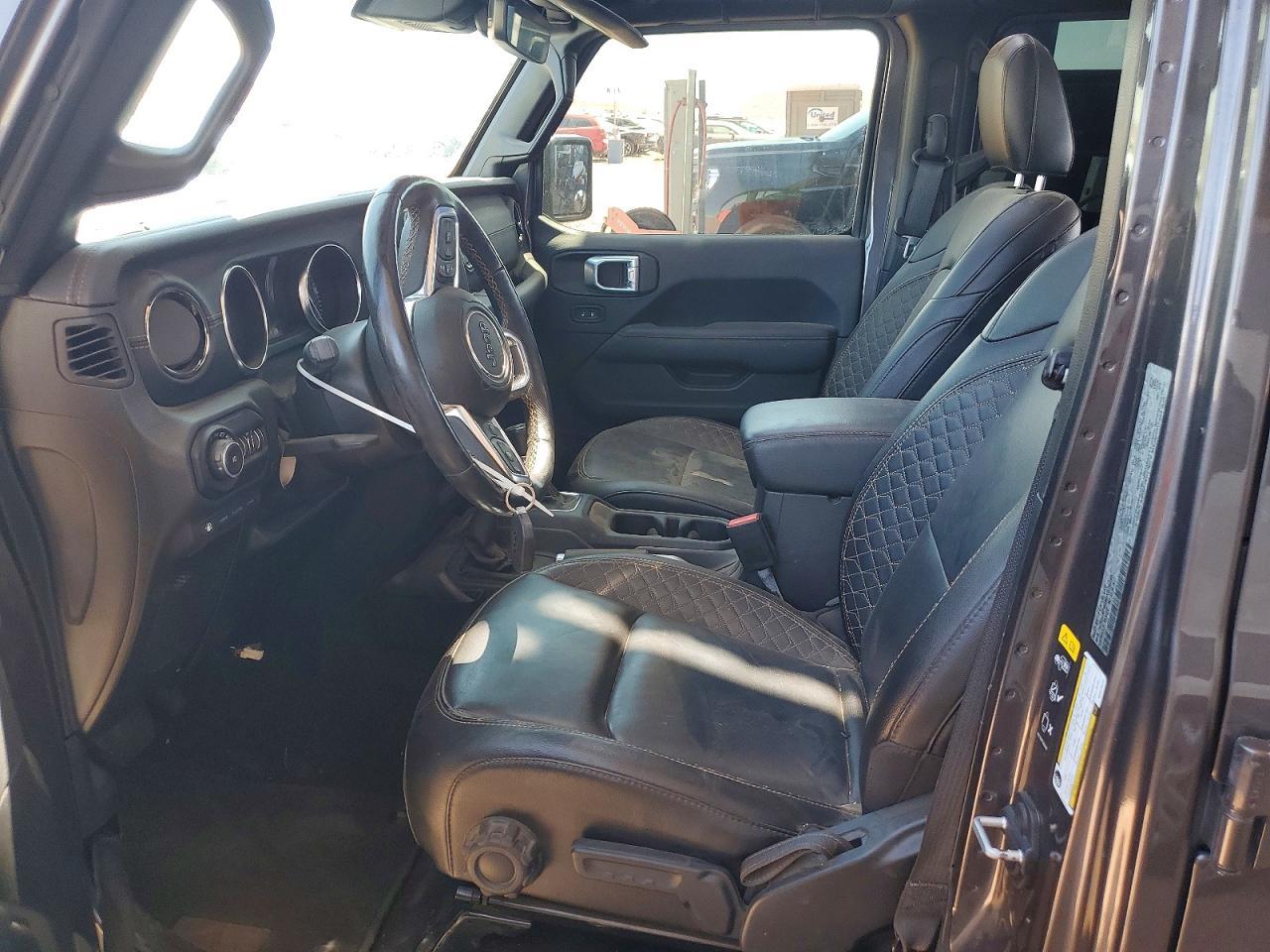2021 Jeep Wrangler Unlimited Sahara 4Xe - Image 7