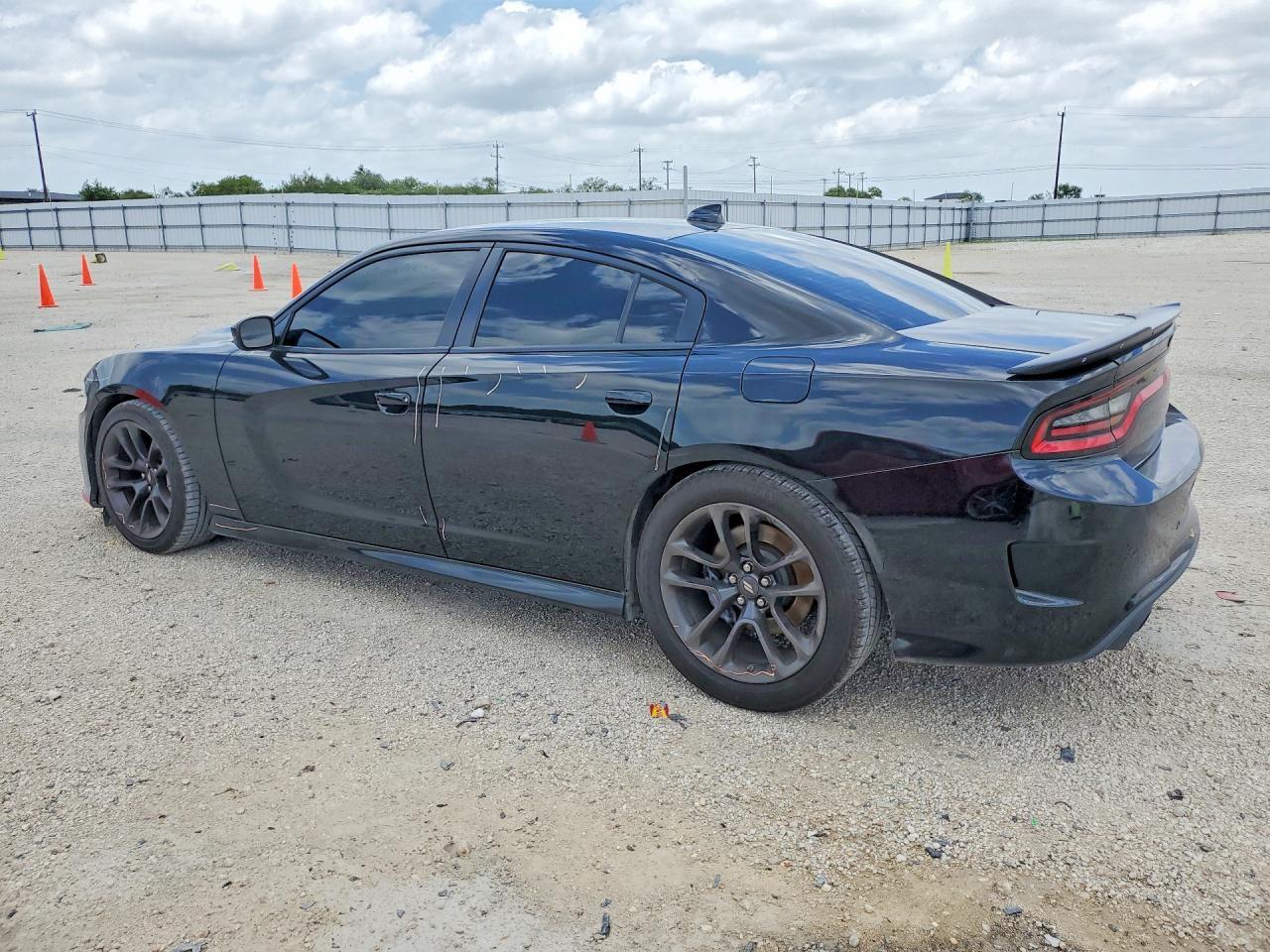 2022 Dodge Charger Scat Pack - Фото 2