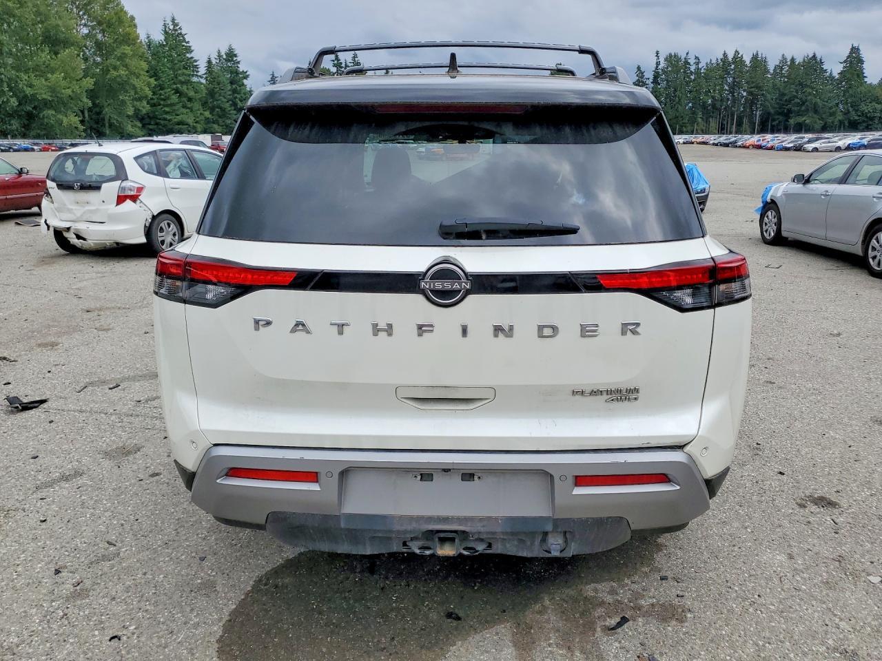 2023 Nissan Pathfinder Platinum - Фото 6