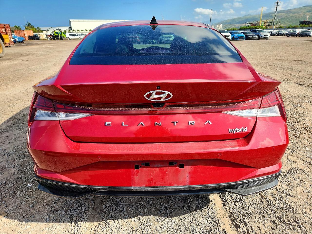 2023 Hyundai Elantra Limited - Image 6
