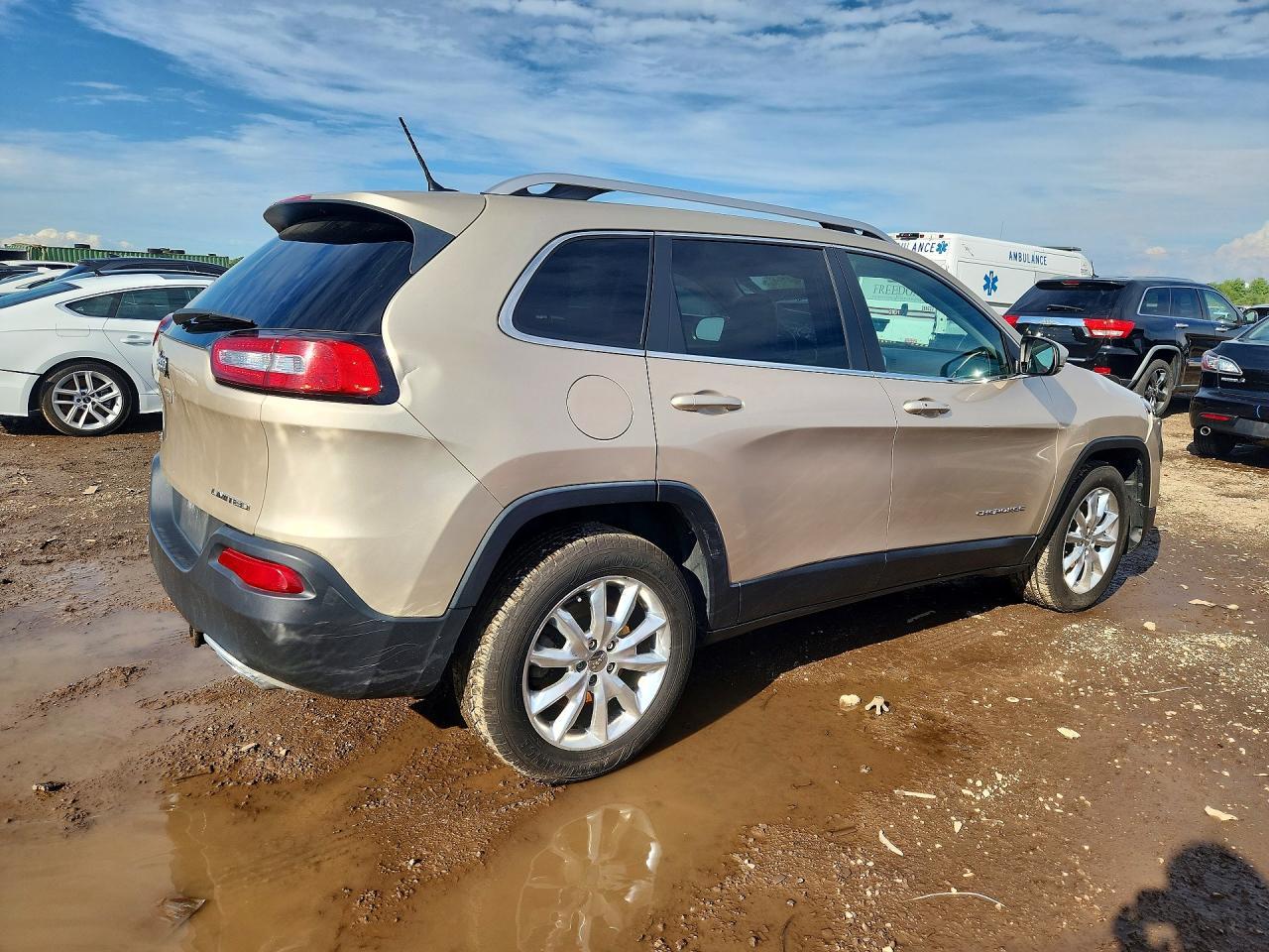 2015 Jeep Cherokee Limited - Фото 3