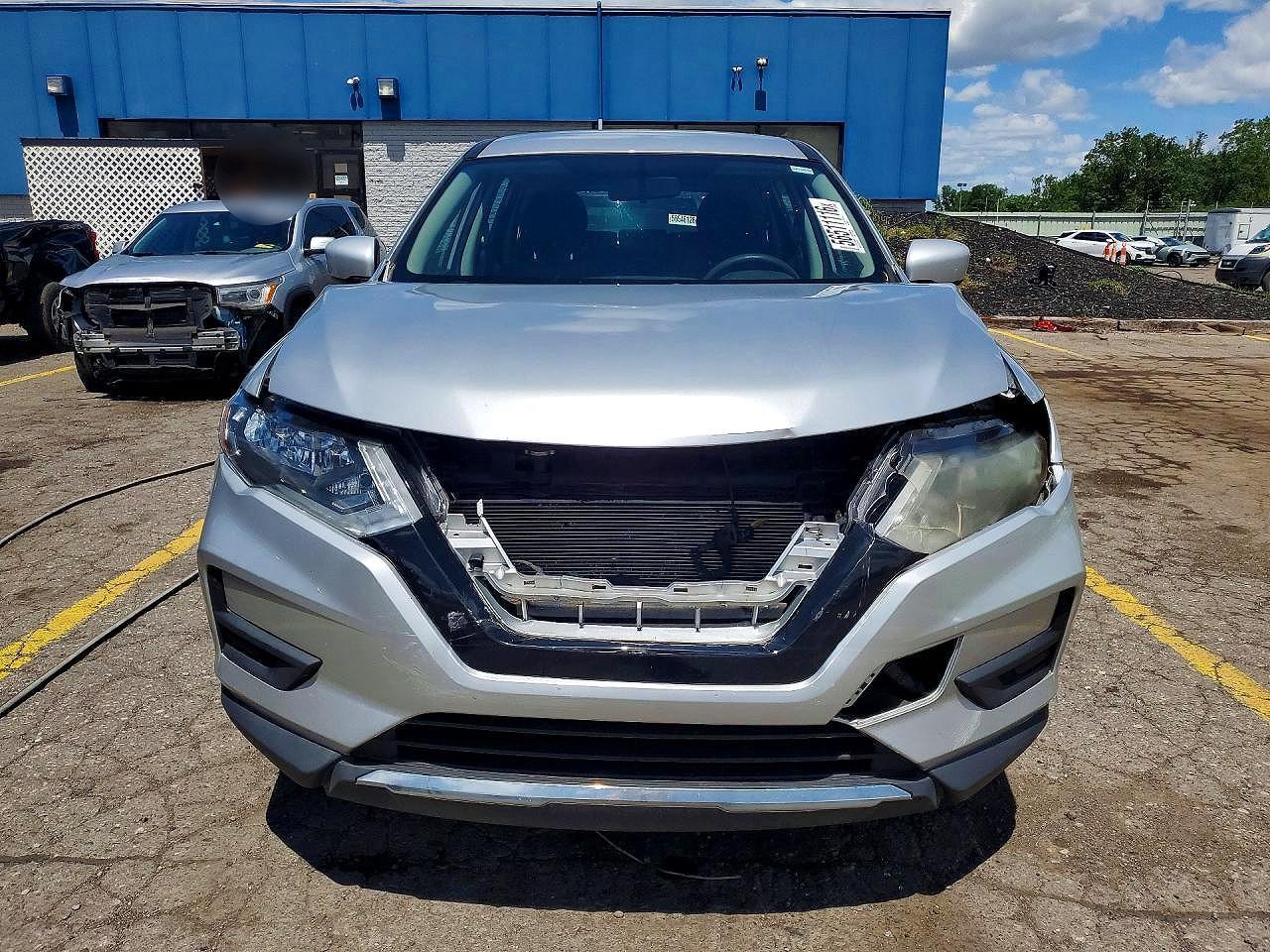 2018 Nissan Rogue S - Фото 5