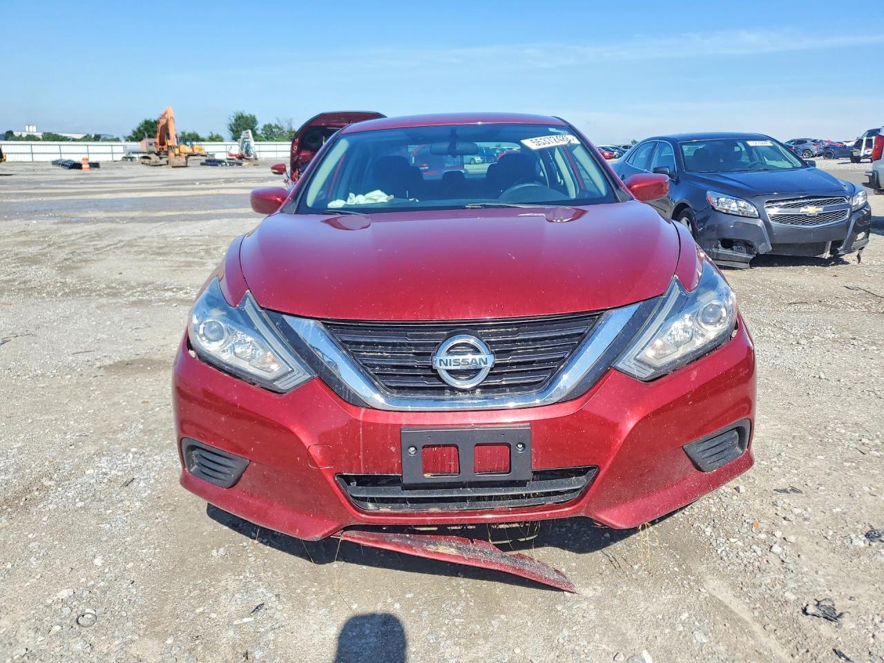 2018 Nissan Altima 2.5 S - Image 5