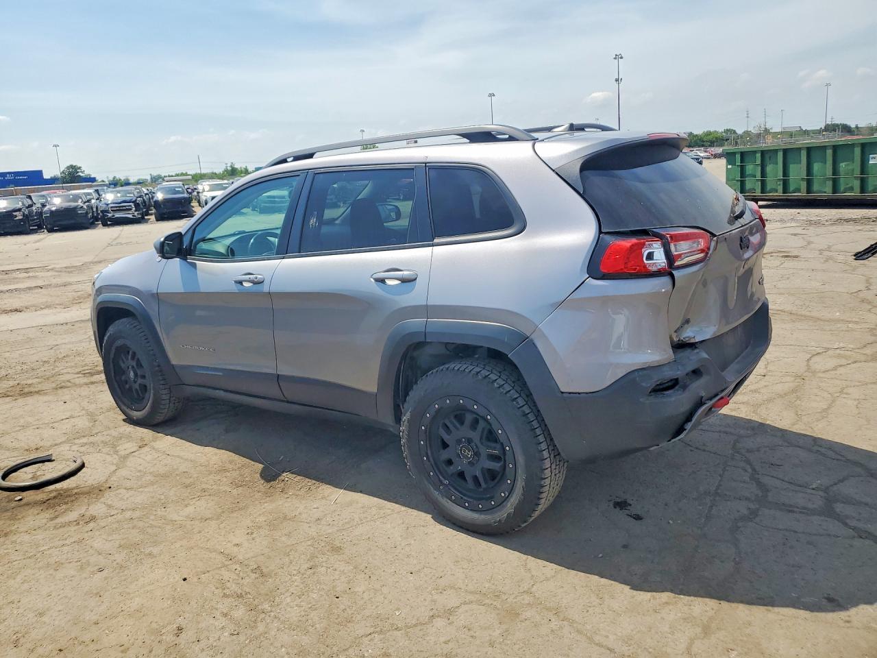 2018 Jeep Cherokee Trailhawk - Фото 2