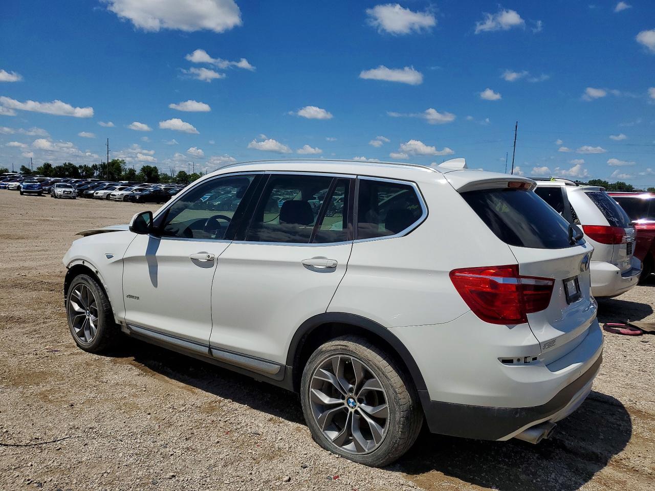 2016 BMW X3 xDrive35I - Фото 2