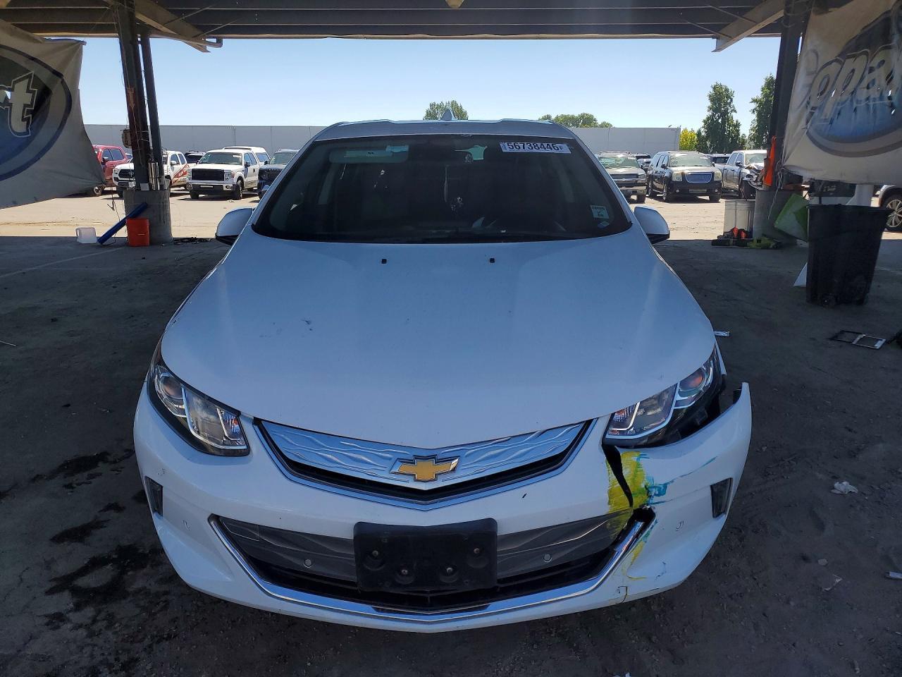 2017 Chevrolet Volt Premier - Image 5