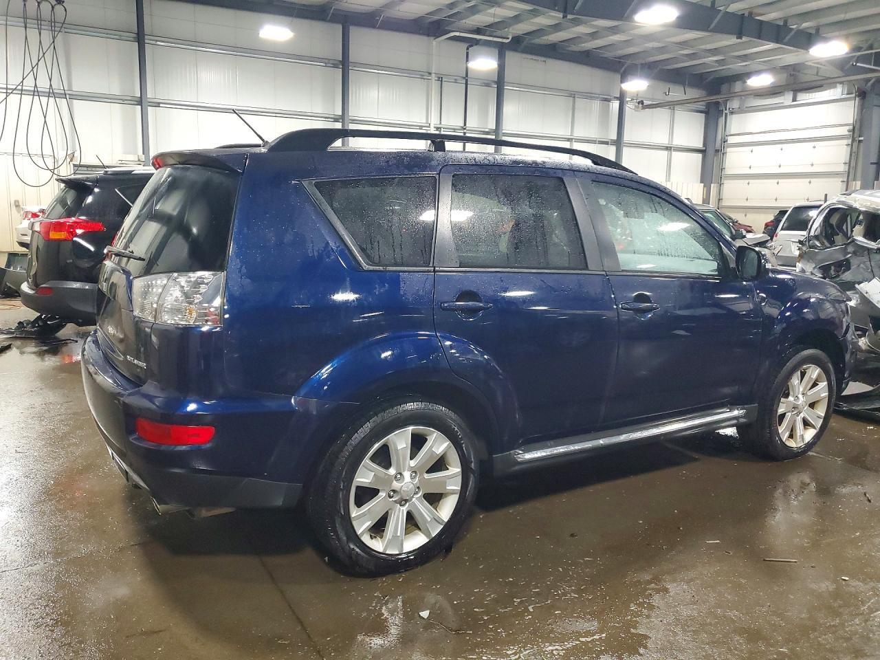 2010 Mitsubishi Outlander Se - Фото 3