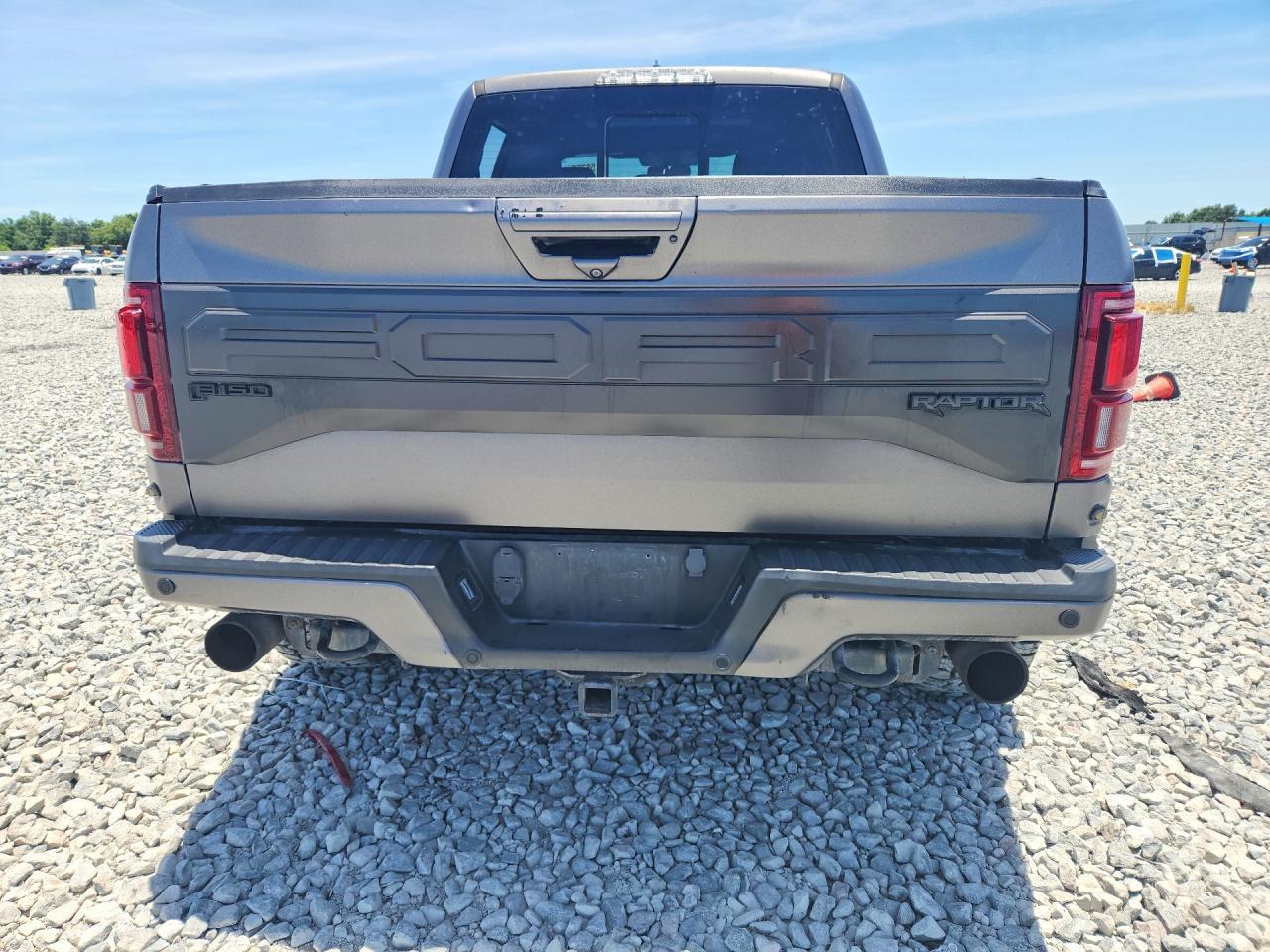 2018 Ford F150 Raptor - Фото 6