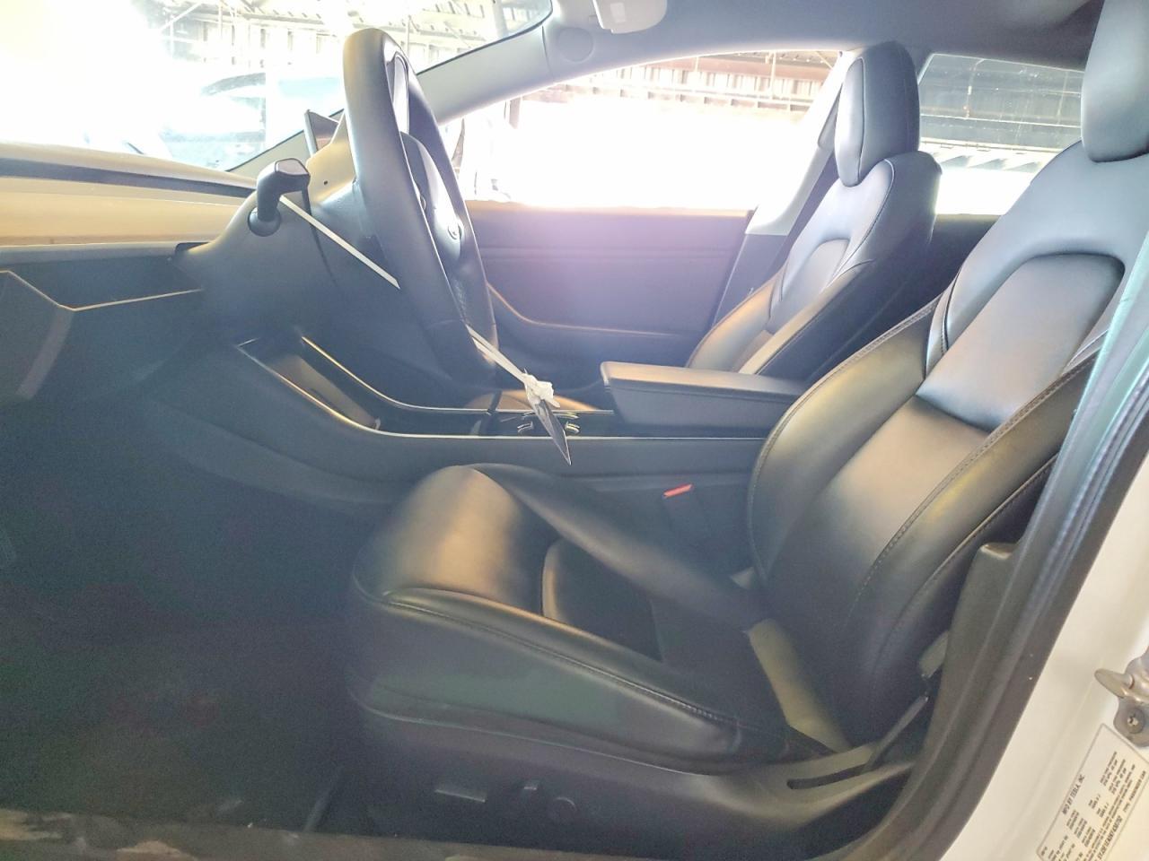 2019 Tesla Model 3 - Фото 7