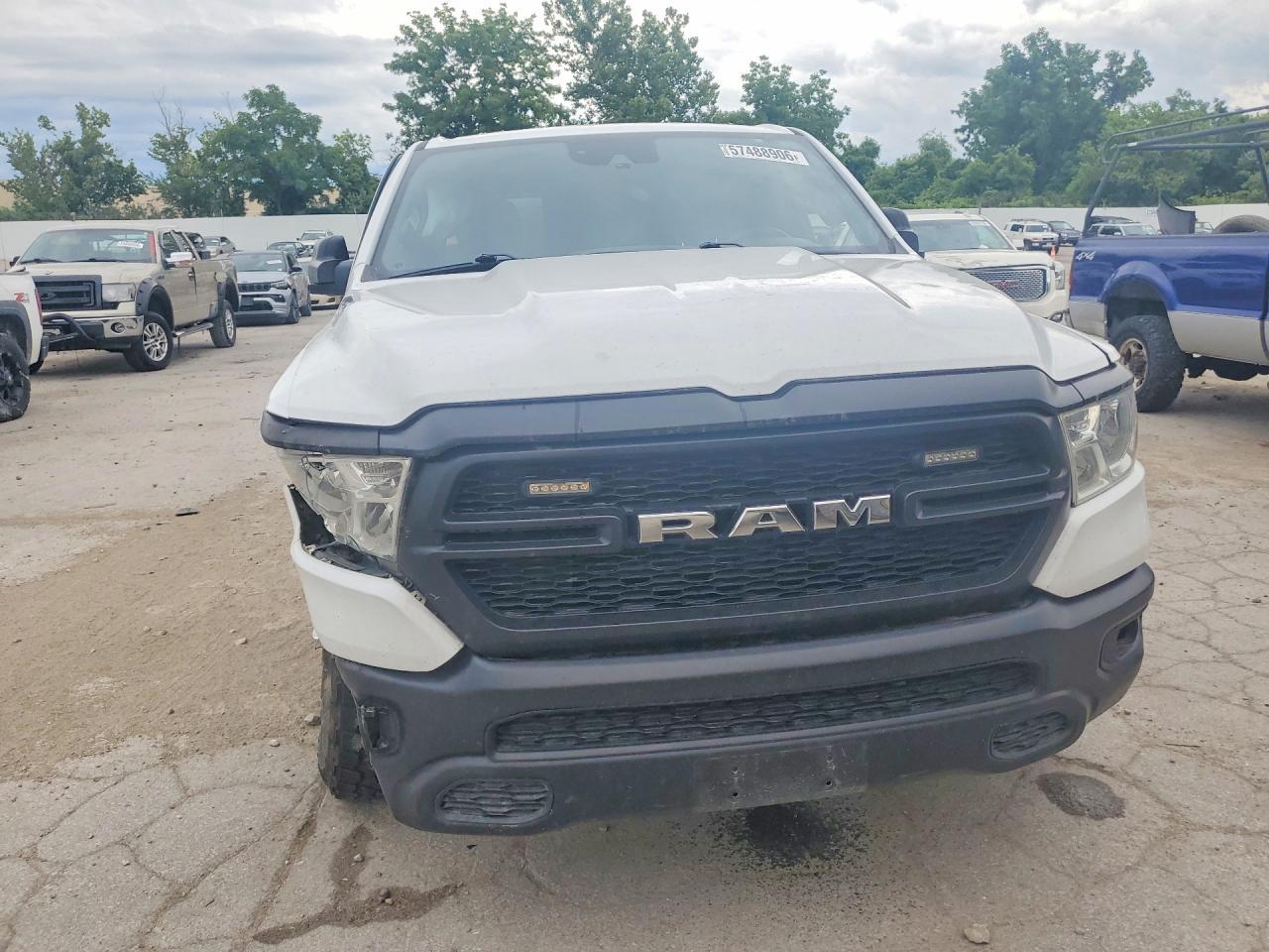 2022 Ram 1500 Tradesman - Image 5