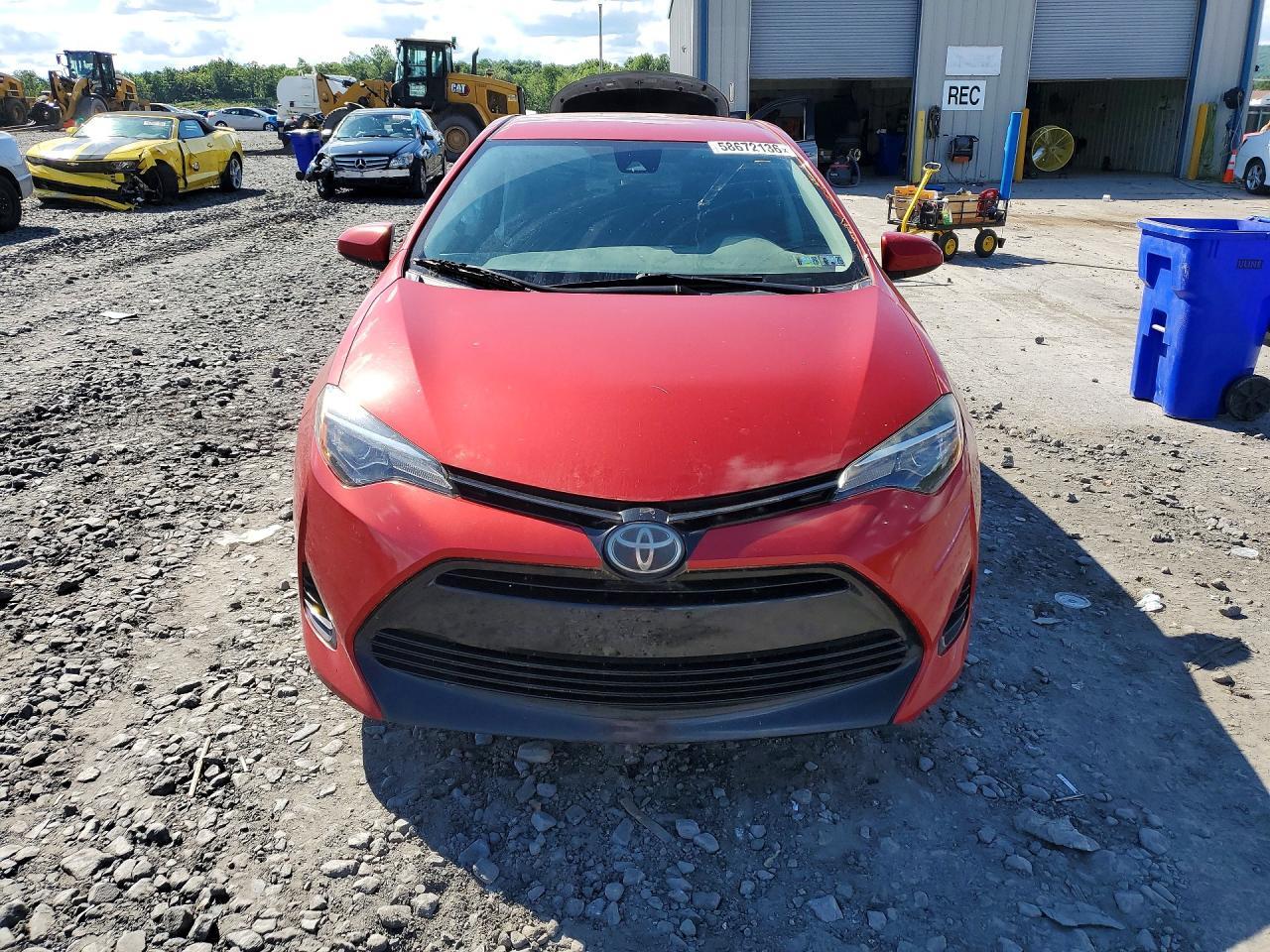 2017 Toyota Corolla Le - Image 5