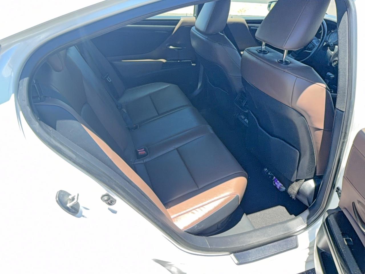 2024 Lexus Es 300H Base - Фото 6