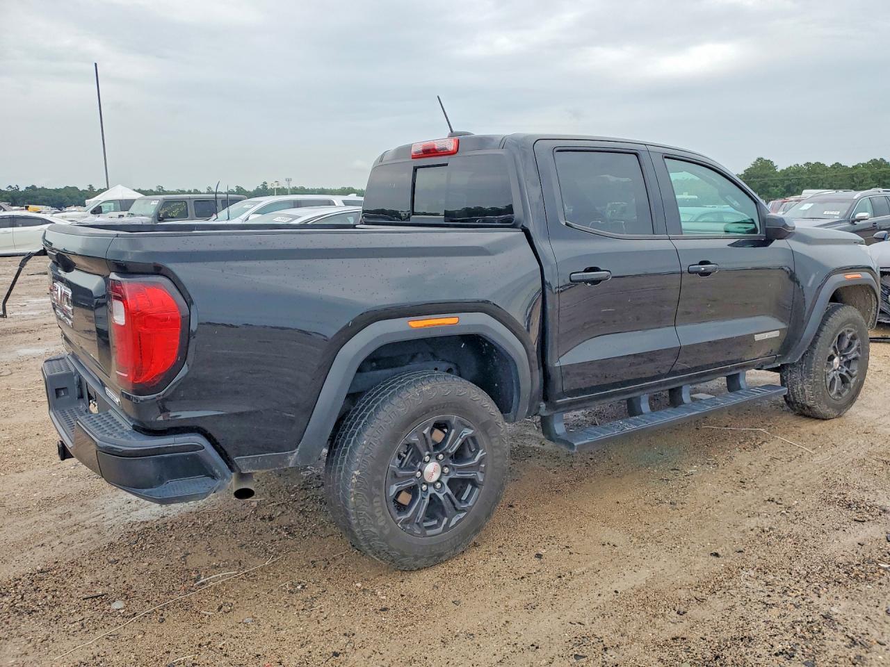 2024 GMC Canyon Elevation - Image 3