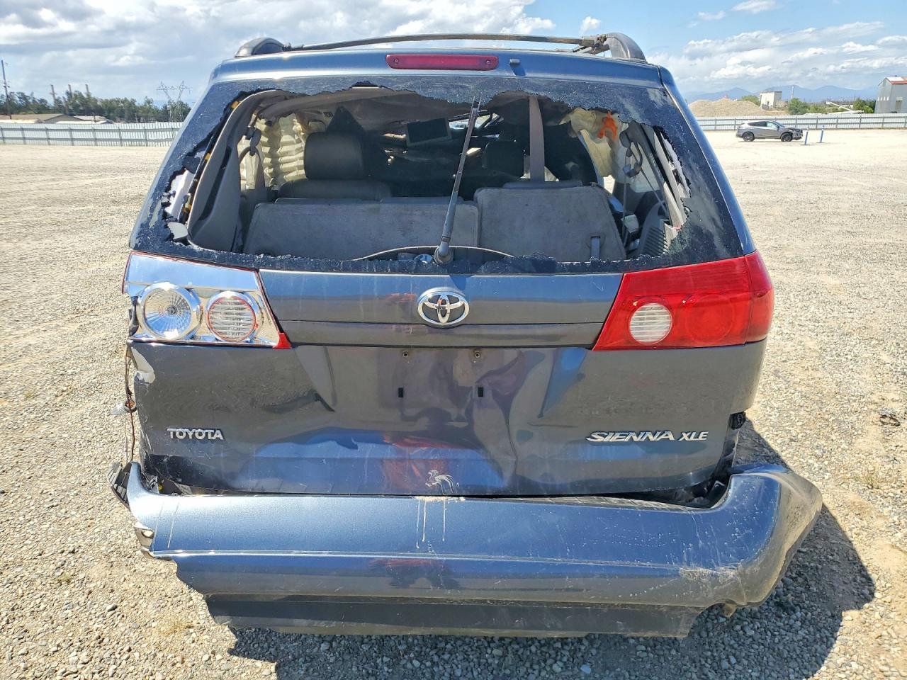 2006 Toyota Sienna Xle 7 Passenger - Фото 6
