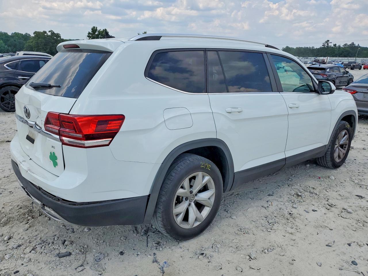 2018 Volkswagen Atlas Se - Фото 3