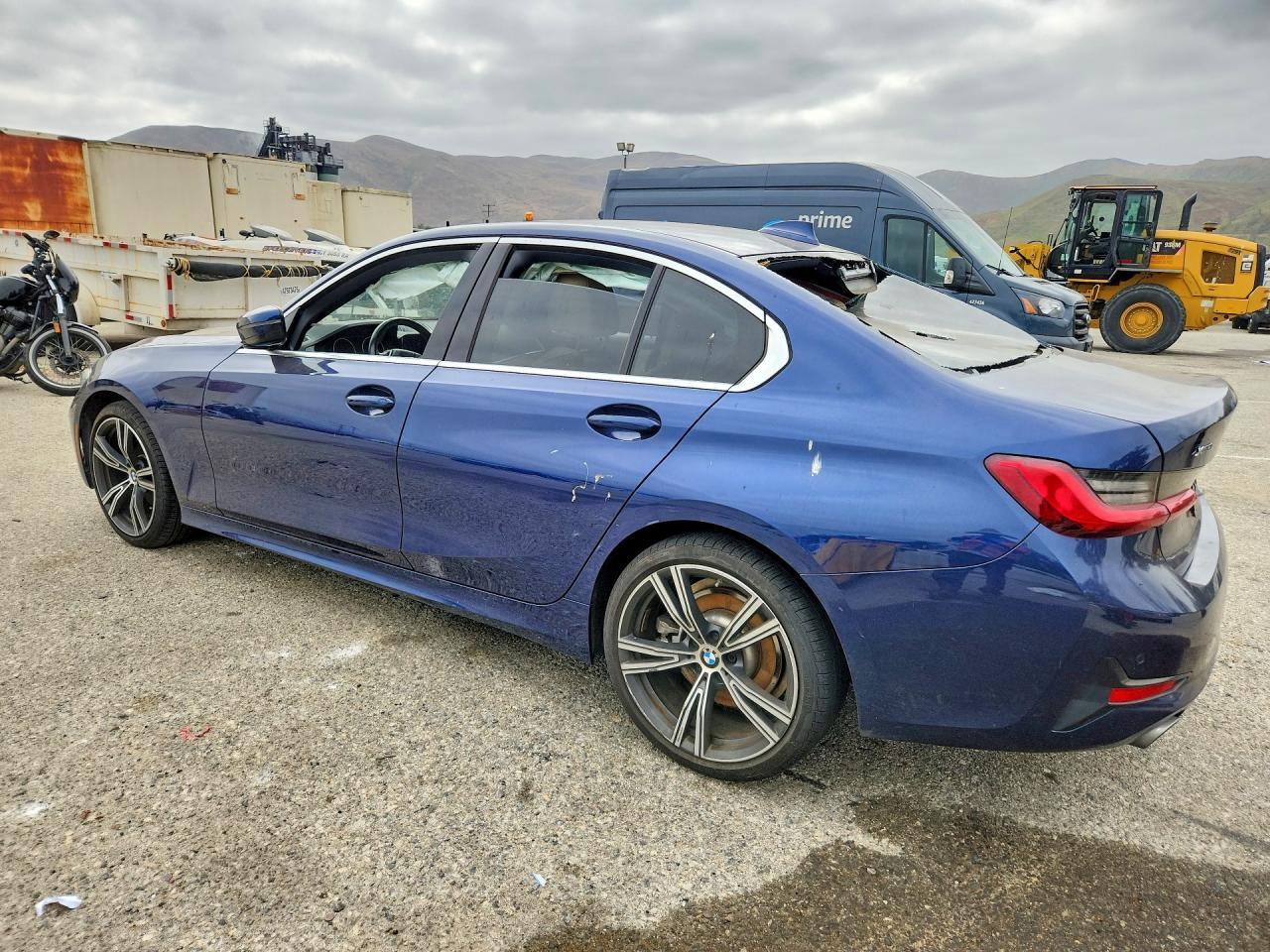 2020 BMW 330I - Image 2