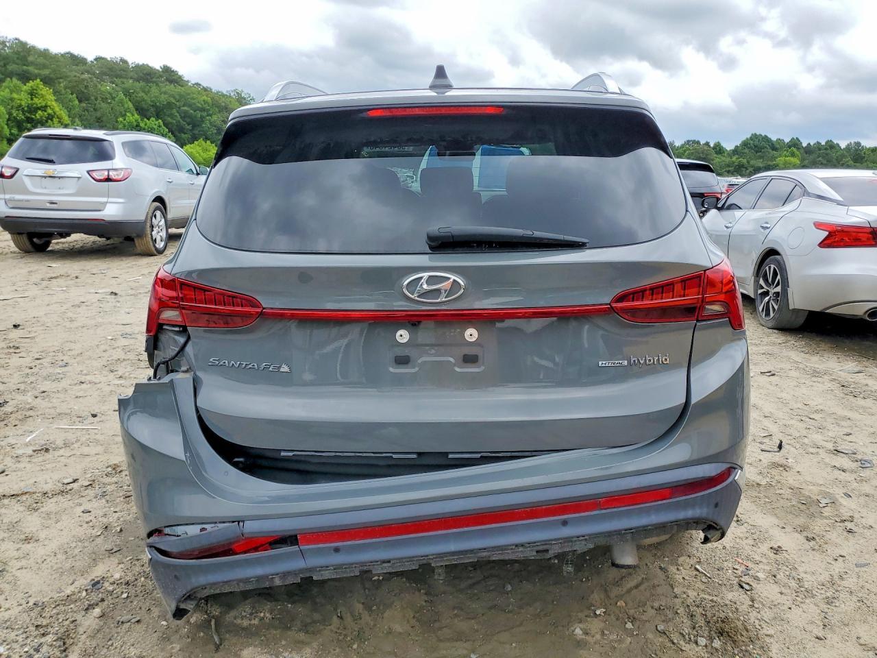 2023 Hyundai Santa Fe Limited - Image 6