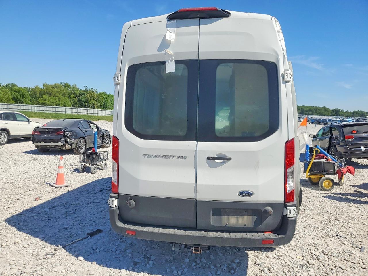 2019 Ford Transit T-250 - Image 6