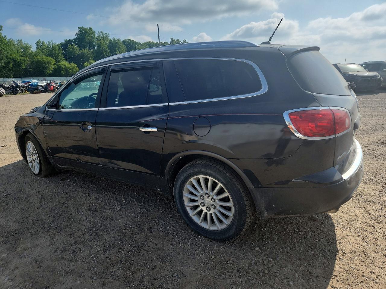 2011 Buick Enclave Cx - Image 2