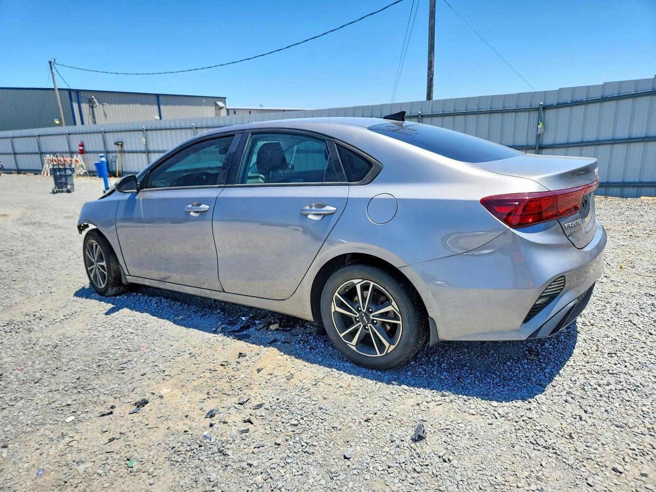 2023 Kia Forte Lxs - Image 2