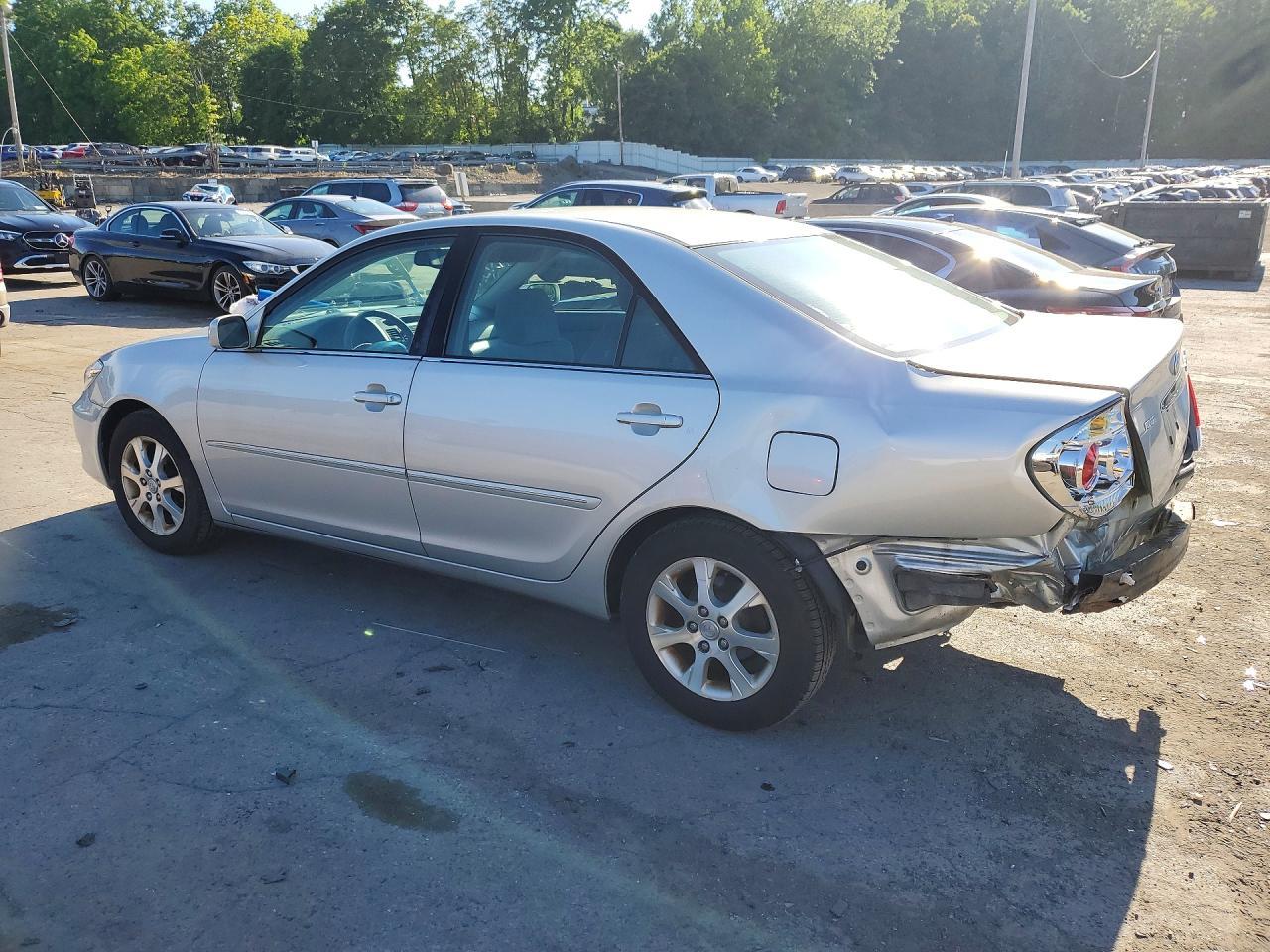 2005 Toyota Camry Xle - Фото 2