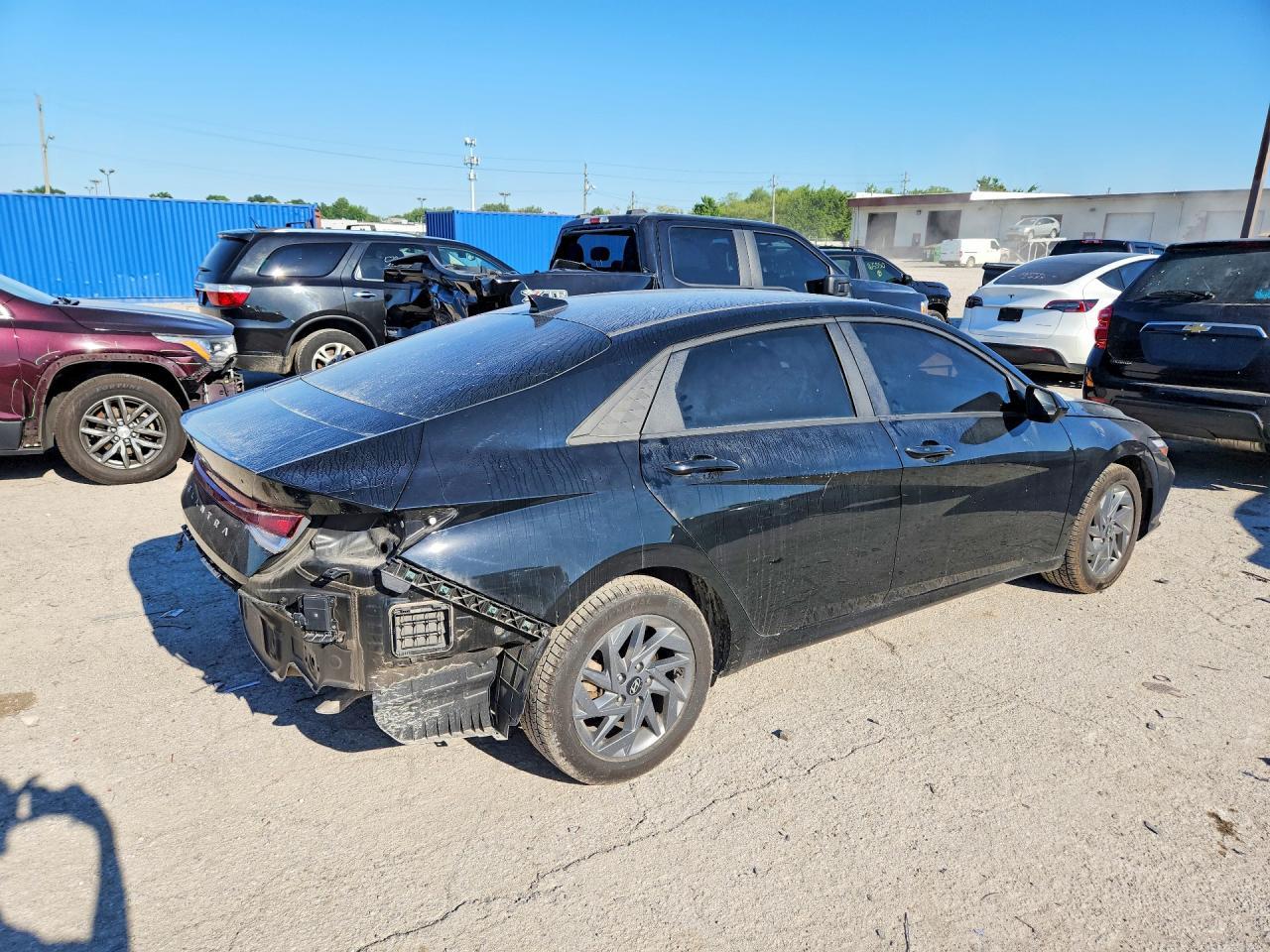 2024 Hyundai Elantra Sel - Image 3