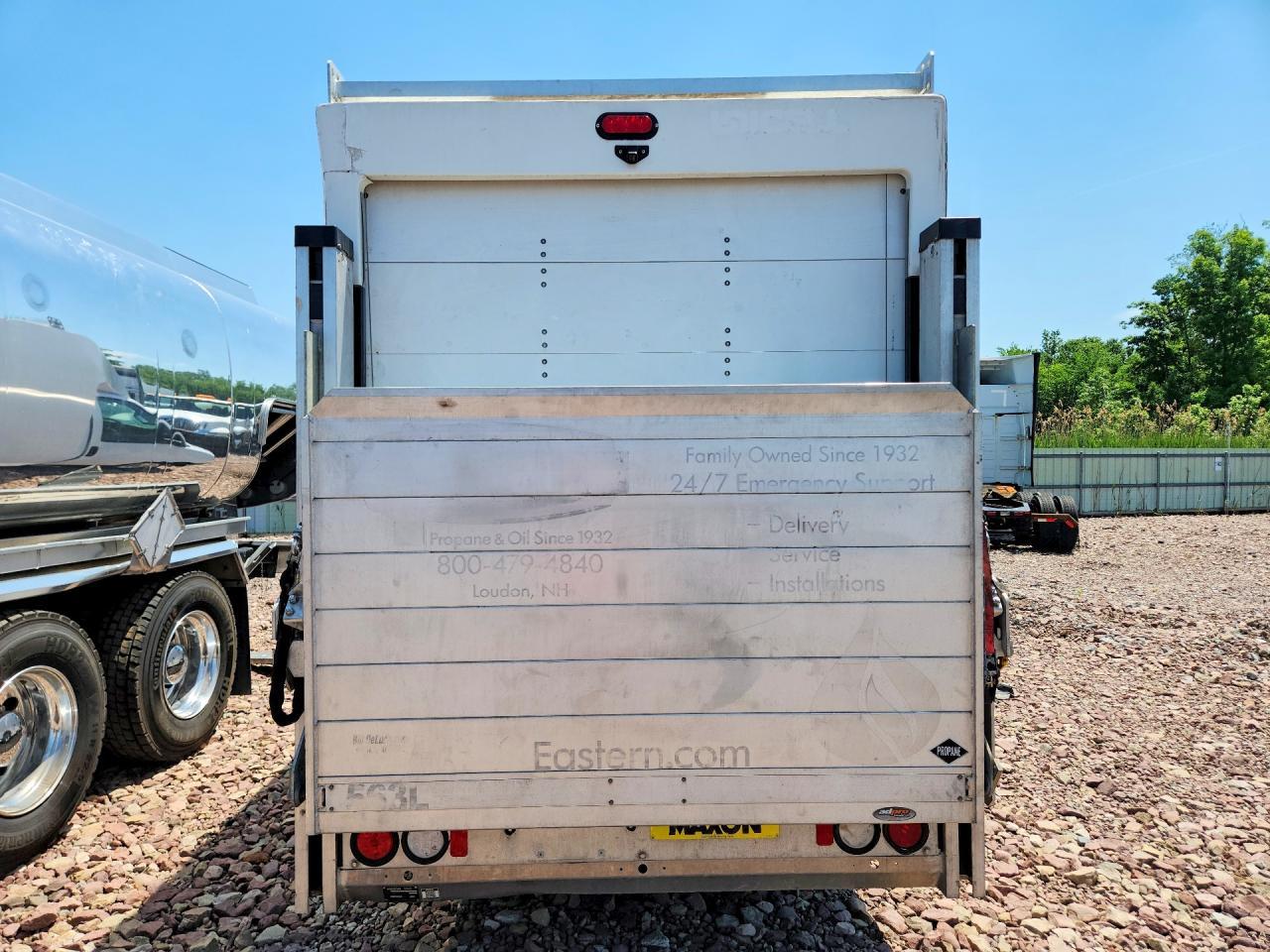 2024 GMC Savana Cutaway G3500 - Фото 6