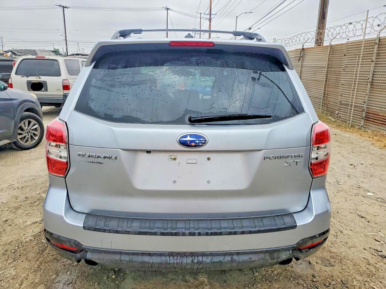 2015 Subaru Forester - Фото 6