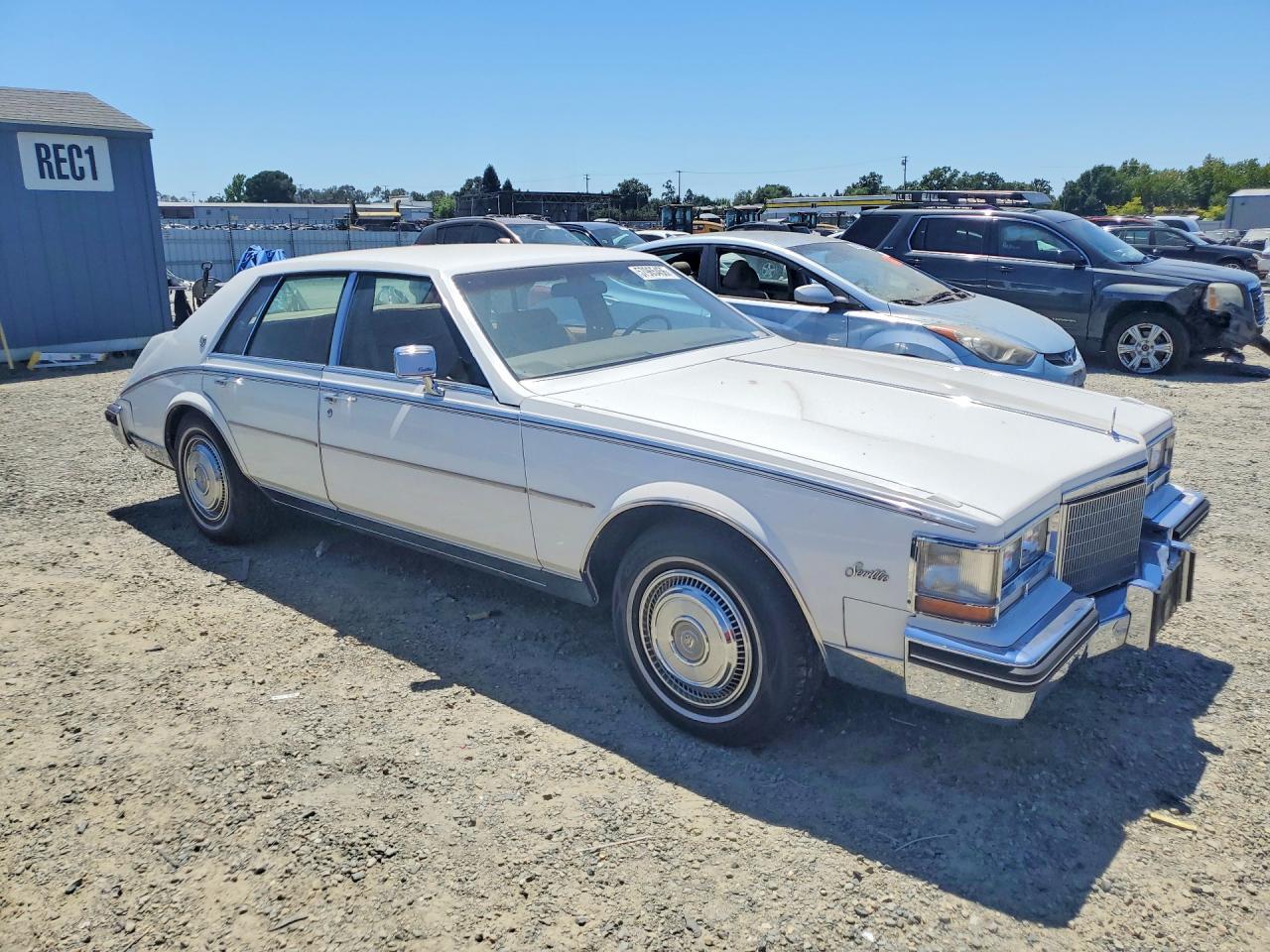 1984 Cadillac Seville - Image 4