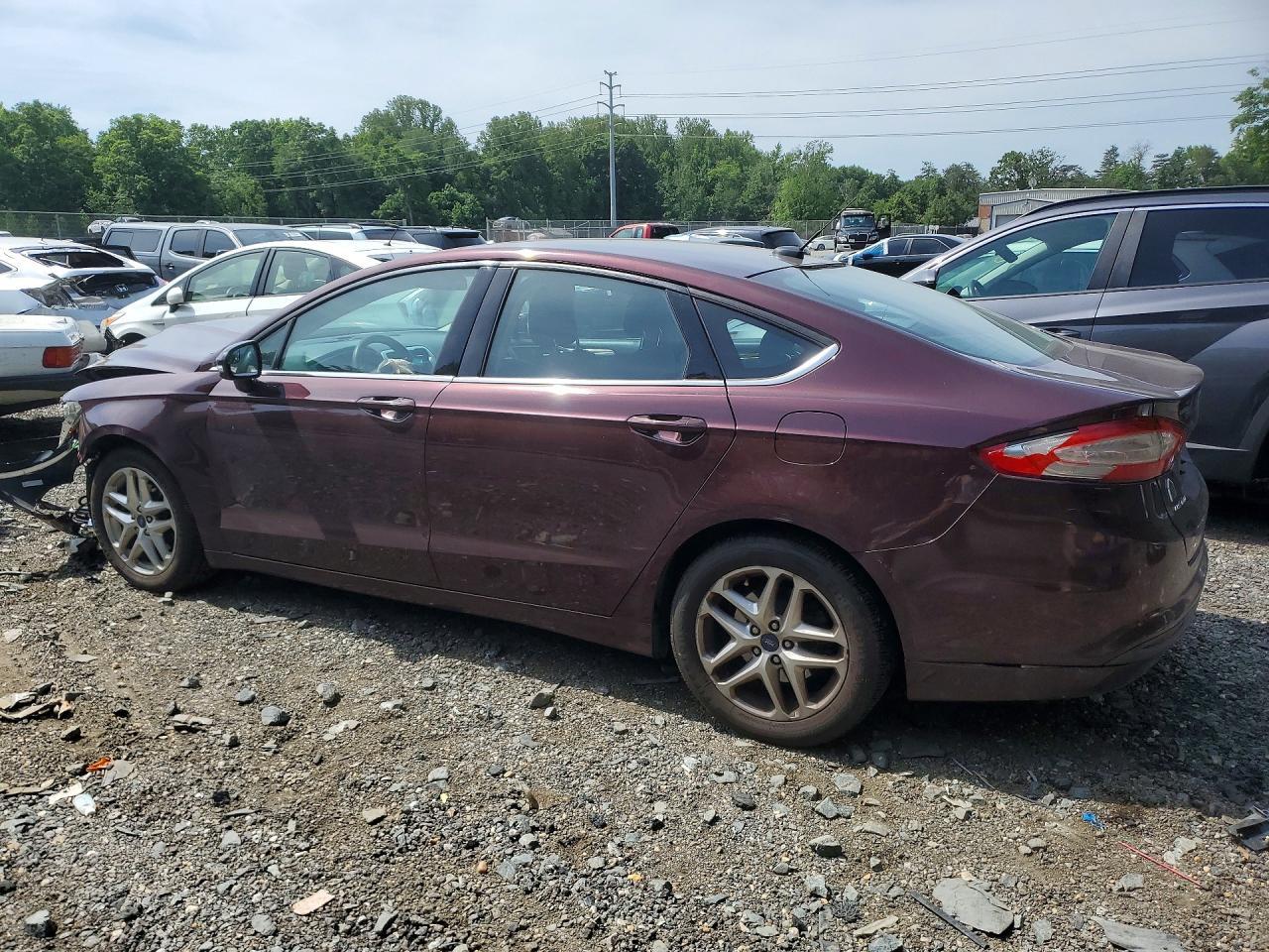 2013 Ford Fusion Se - Фото 2