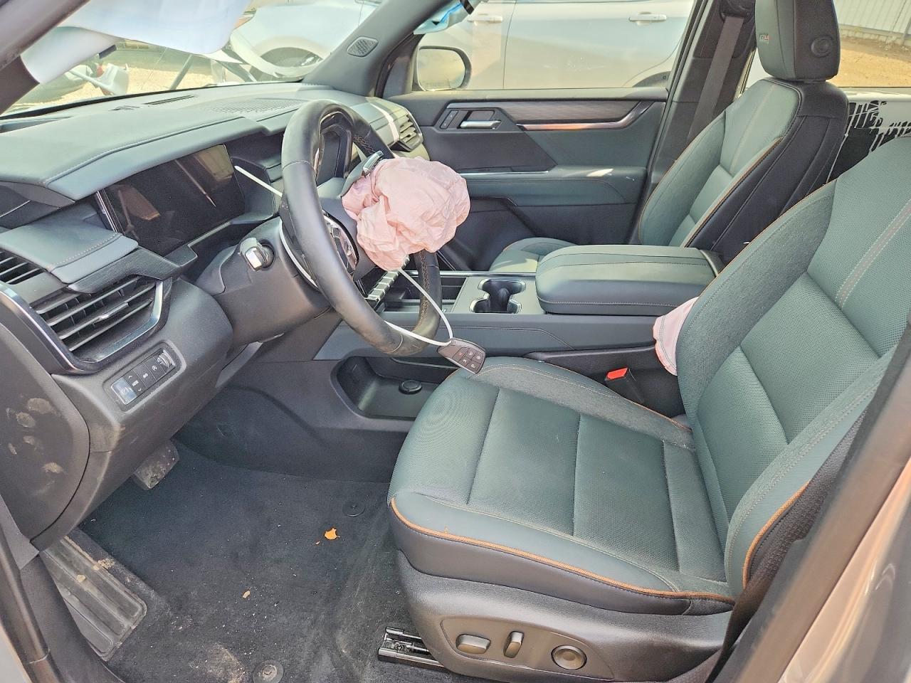 2025 GMC Acadia At4 - Image 7