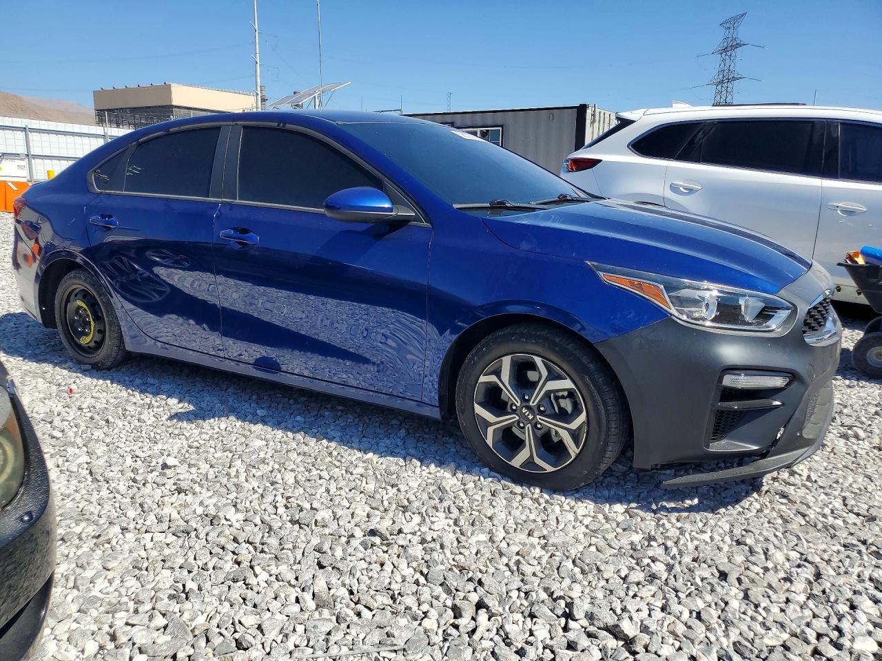 2019 Kia Forte Lxs - Фото 4