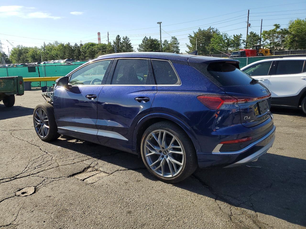 2025 Audi Q4 E-Tron Premium Plus - Фото 2