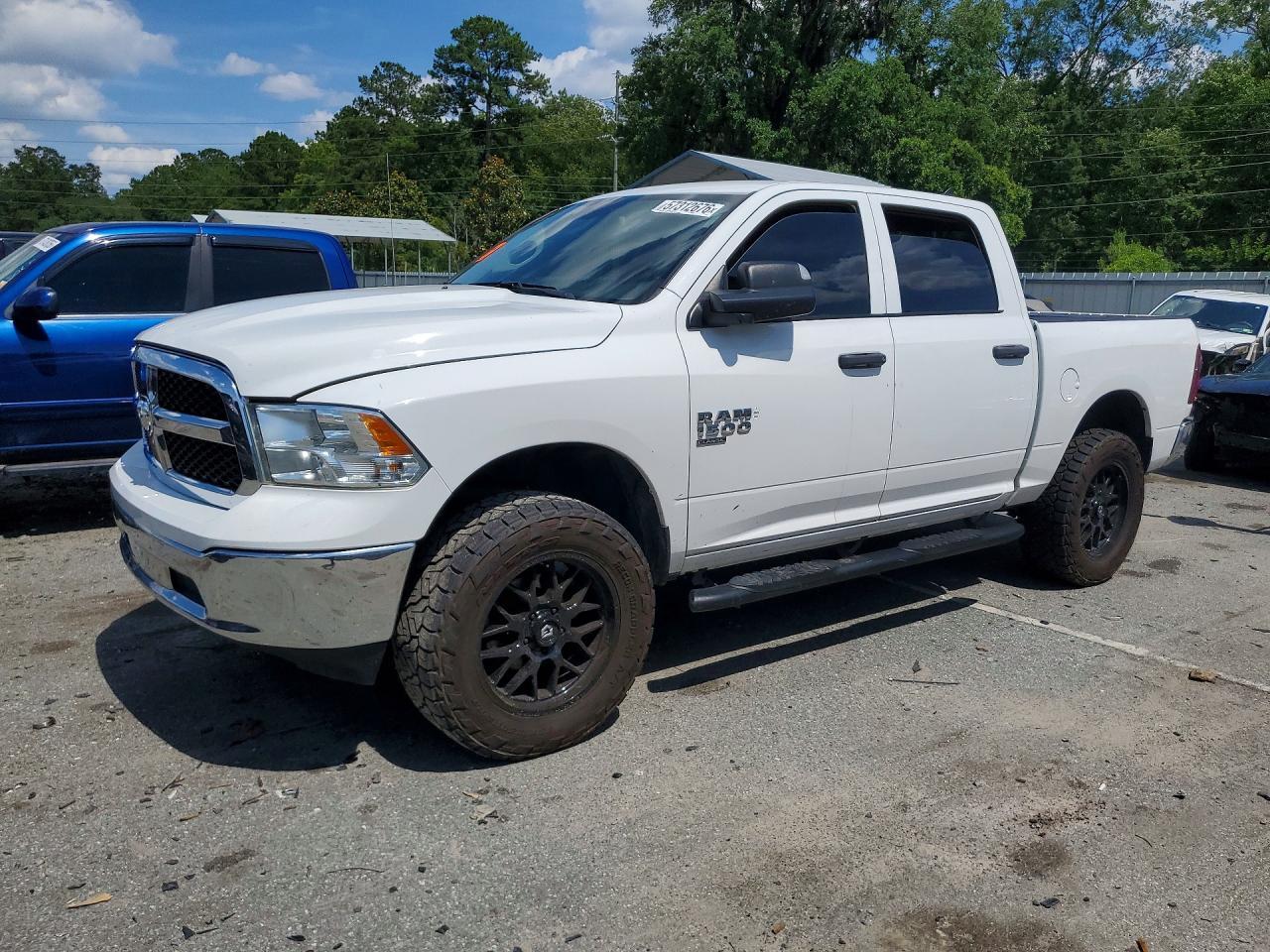2022 Ram 1500 Classic Slt