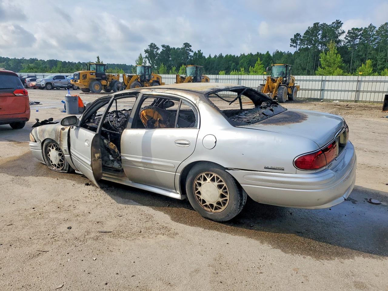 2002 Buick Lesabre - Фото 2