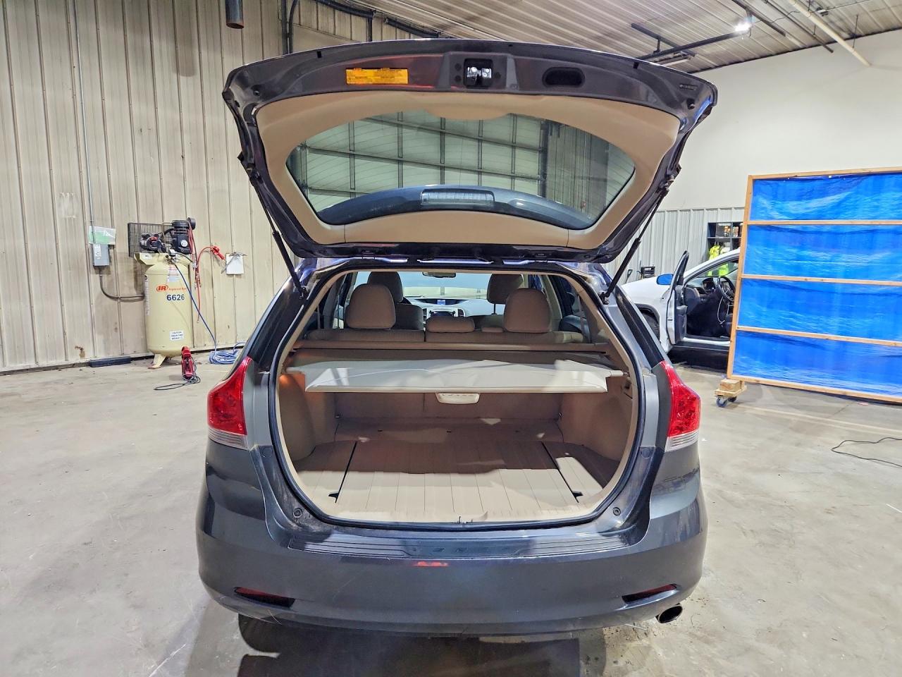 2012 Toyota Venza Le - Фото 6