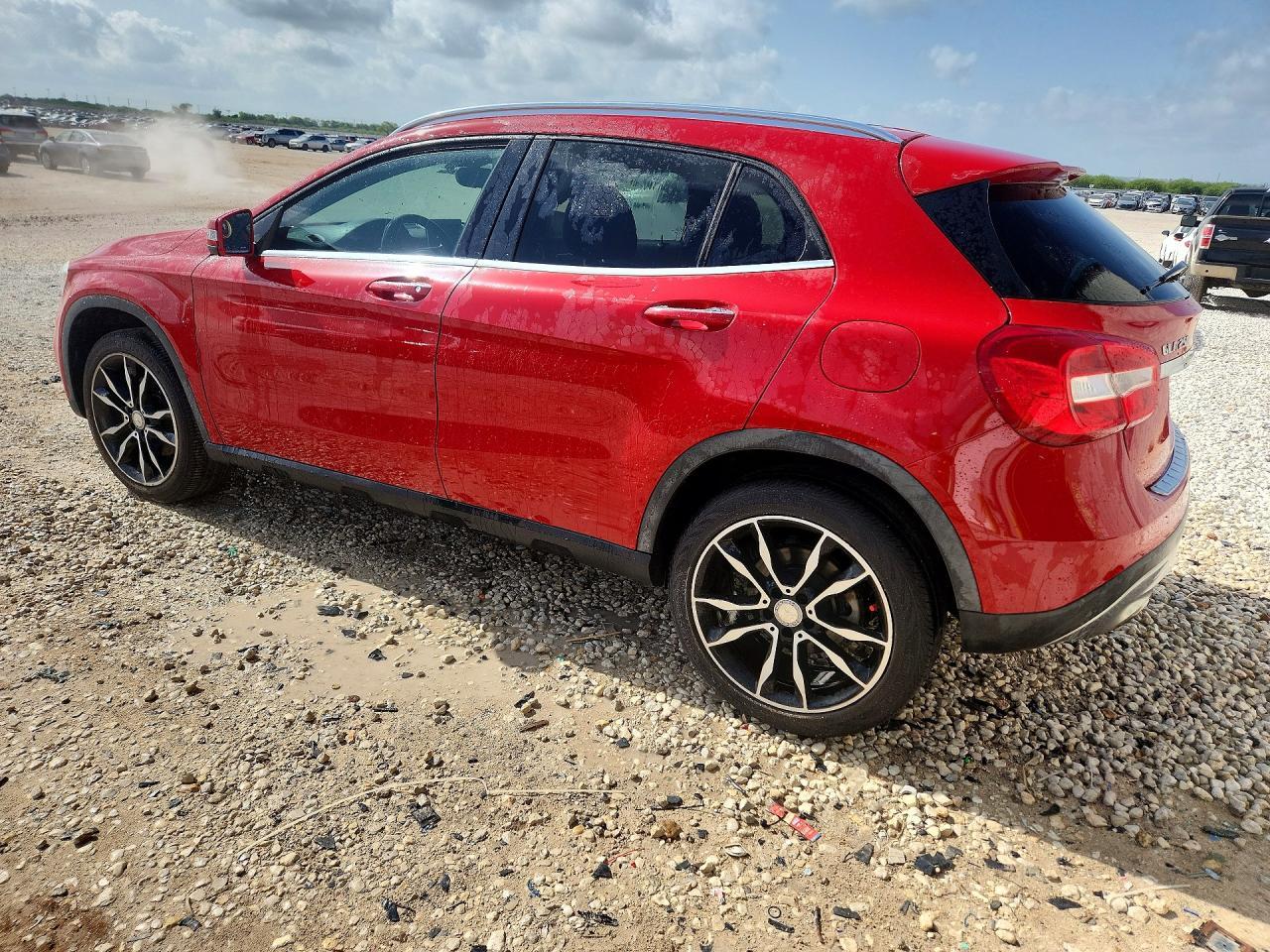 2016 Mercedes-Benz Gla 250 - Image 2