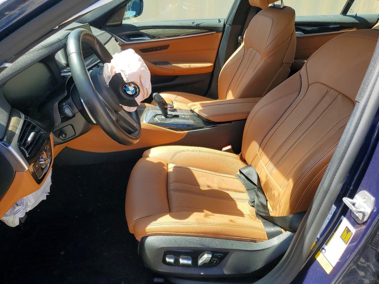 2020 BMW 540 I - Фото 7