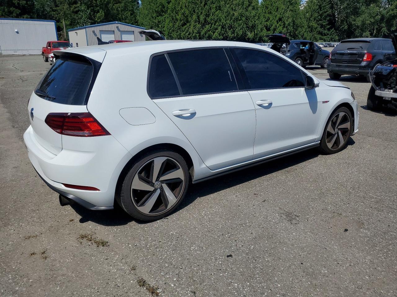 2018 Volkswagen Gti S/Se - Image 3