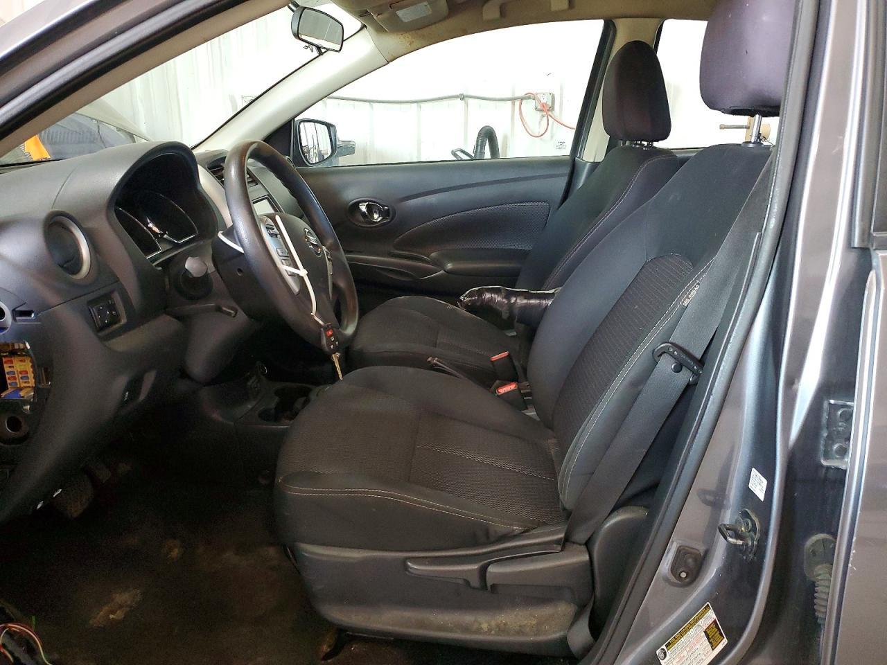 2019 Nissan Versa Sv - Image 7