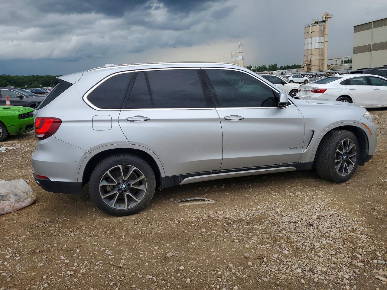 2017 BMW X5 xDrive35I - Фото 3