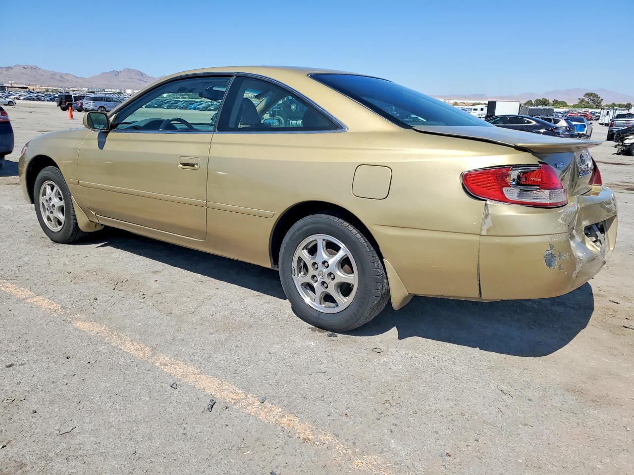 2000 Toyota Camry Solara Se - Фото 2