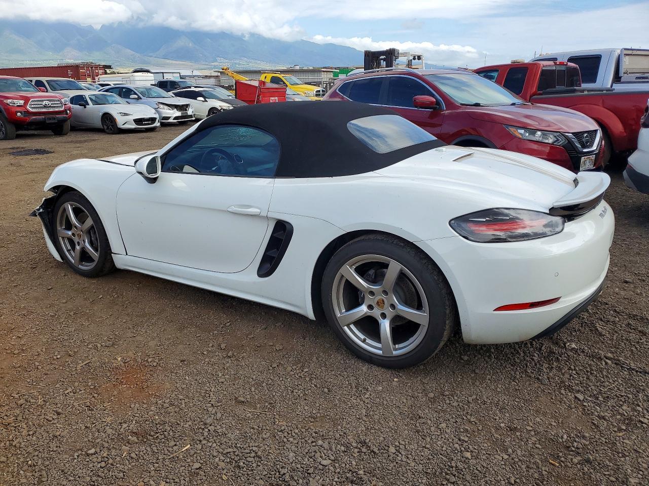 2019 Porsche Boxster - Image 2