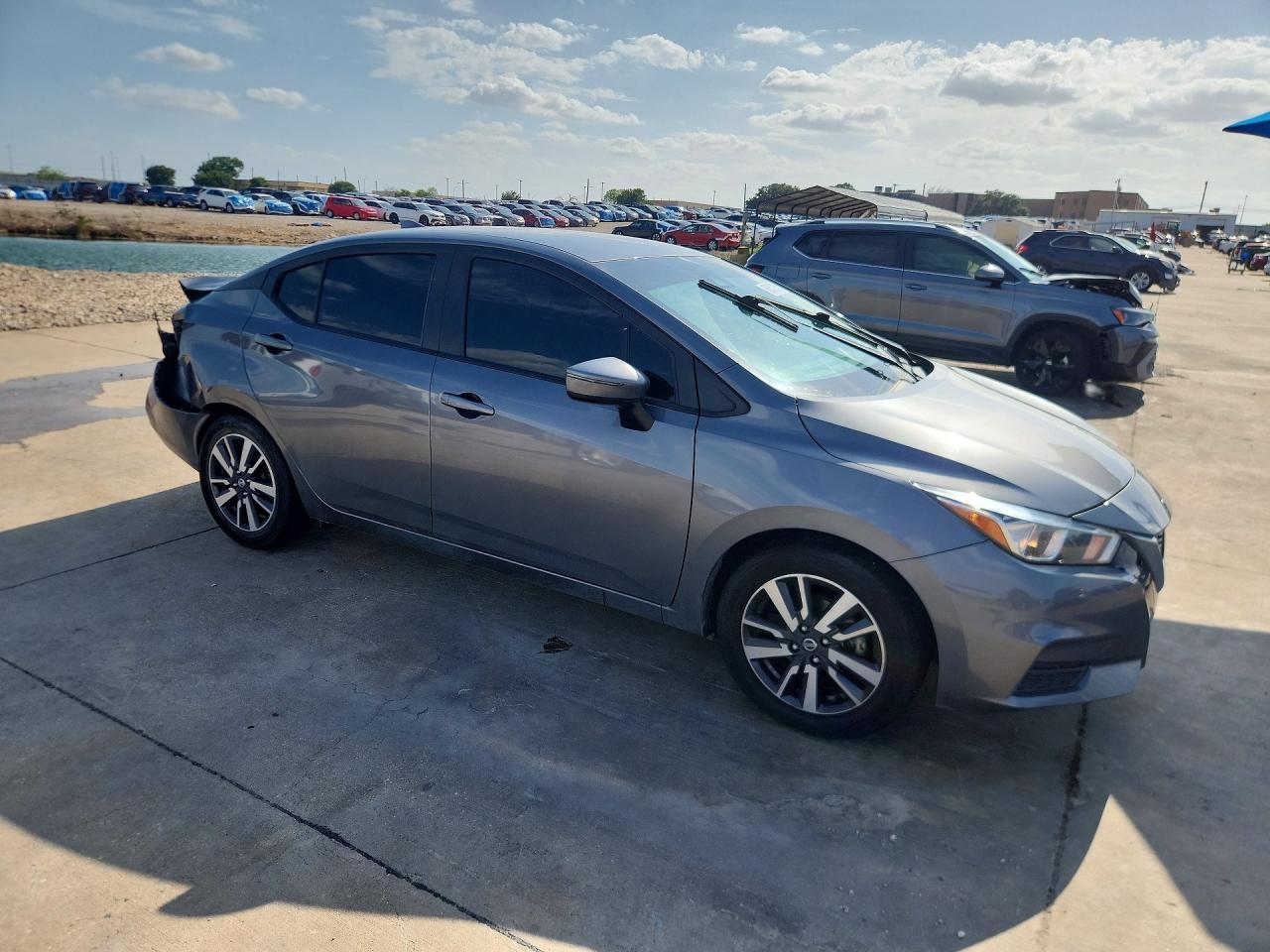 2021 Nissan Versa Sv - Image 4