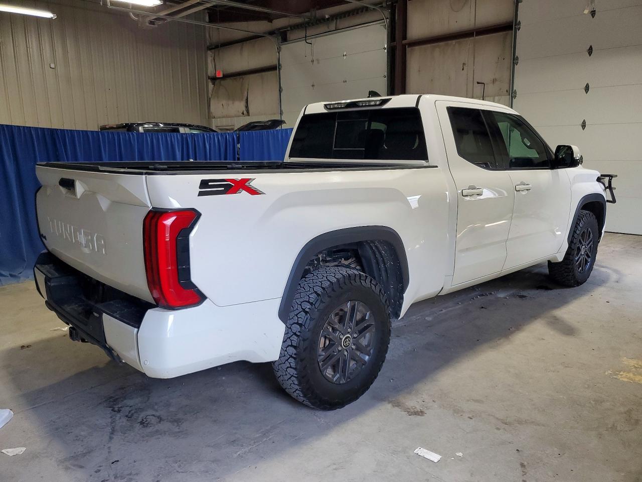2023 Toyota Tundra Sr5 - Фото 3