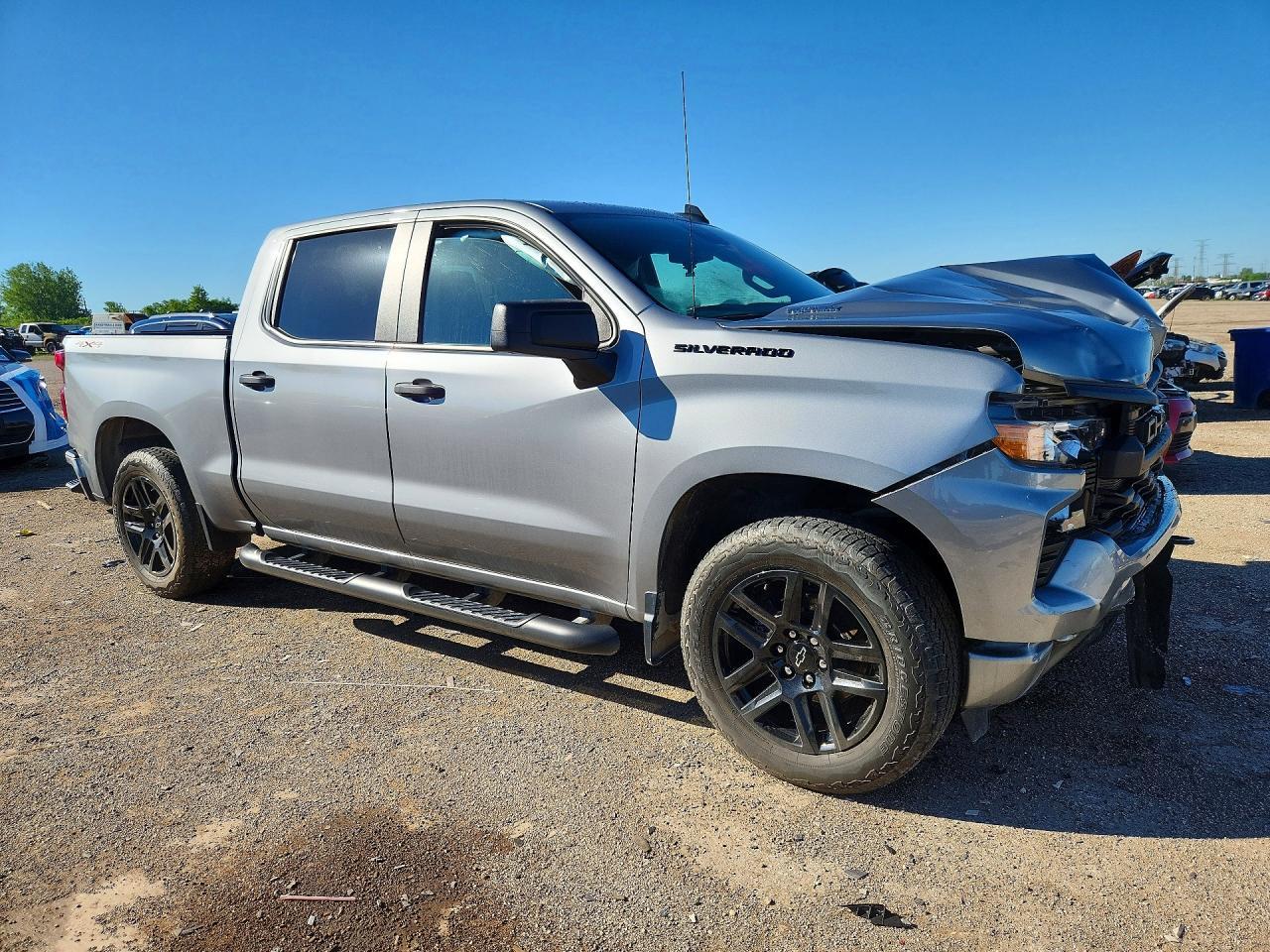 2024 Chevrolet Silverado K1500 Custom - Фото 4