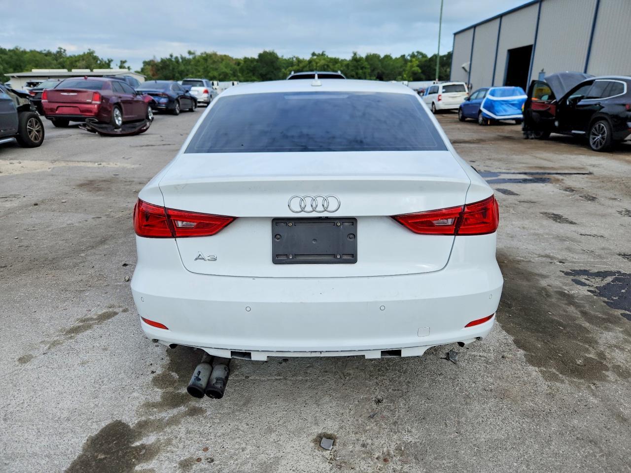 2015 Audi A3 Premium - Image 6